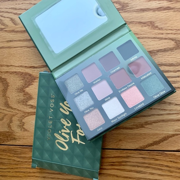 VIOLET VOSS OLIVE YOU FOREVER EYESHADOW PALETTE 12 BOLD SHADES BRAND NEW IN BOX - Picture 16 of 16